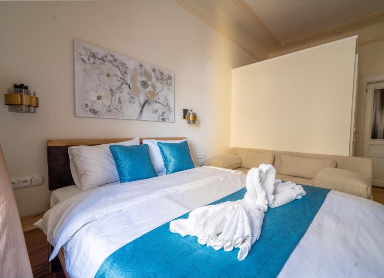 Exclusive Apartment With A View Of Prague Castle And Vltava River Eksteriør bilde