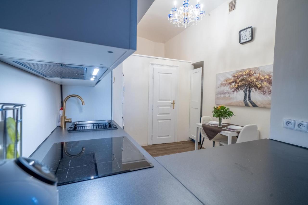 Exclusive Apartment With A View Of Prague Castle And Vltava River Eksteriør bilde